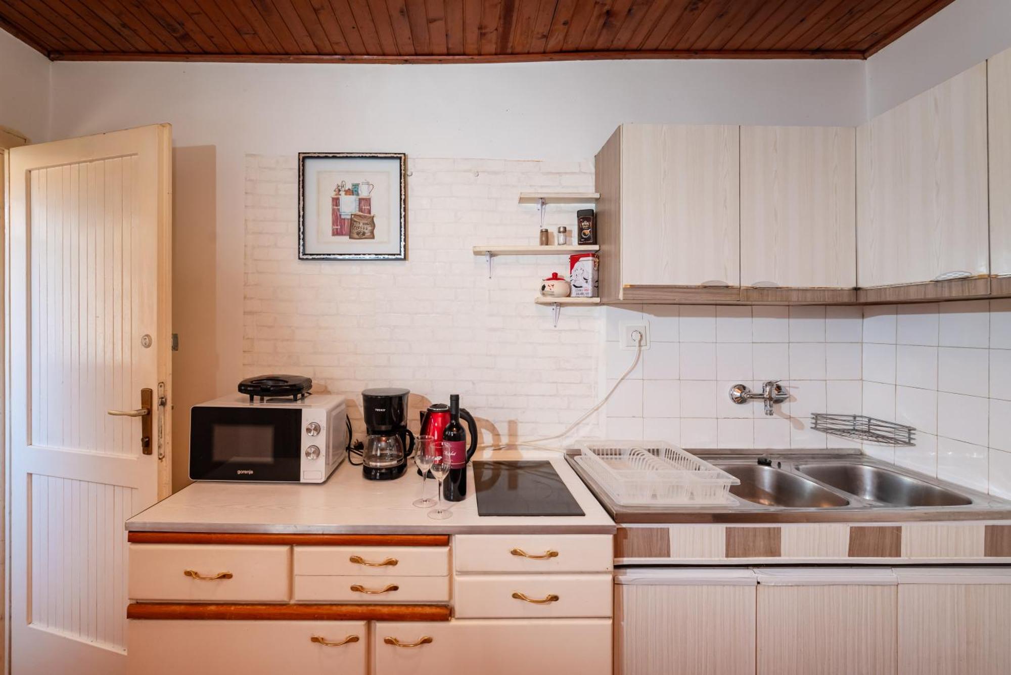 Timeless Antique Old Town With Terrace Apartment Zadar Exterior photo