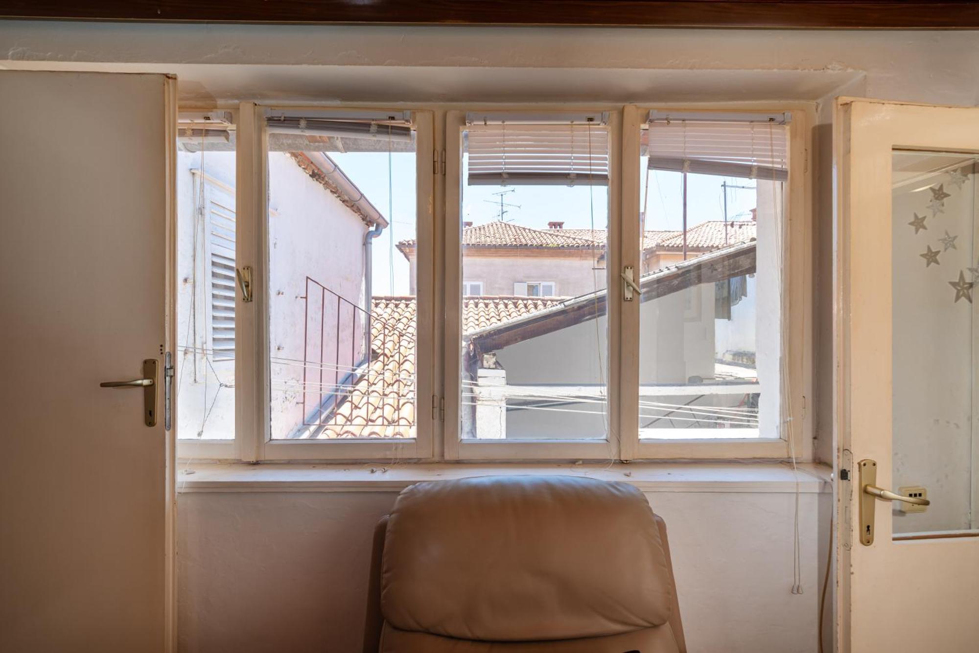Timeless Antique Old Town With Terrace Apartment Zadar Exterior photo